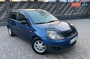 Хетчбек Ford Fiesta 2006 в Рівному