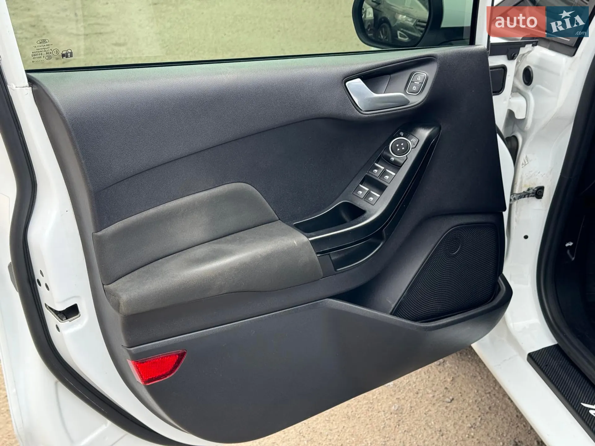 2018 Ford Fiesta - мініатюра 11