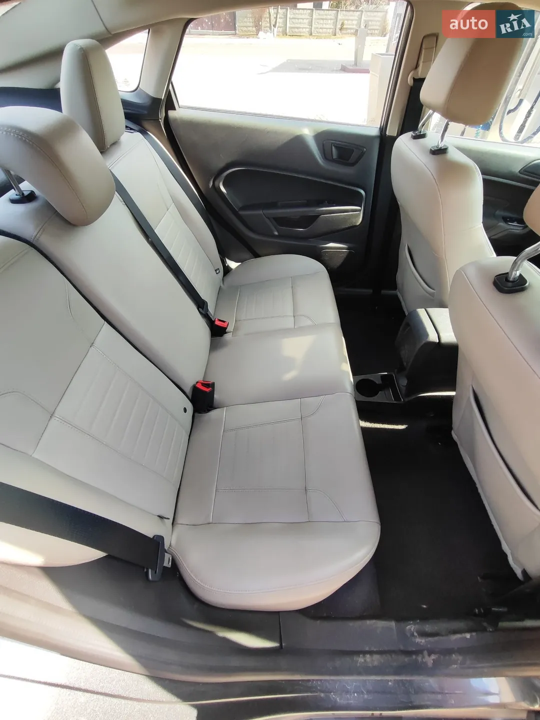 2019 Ford Fiesta - мініатюра 13