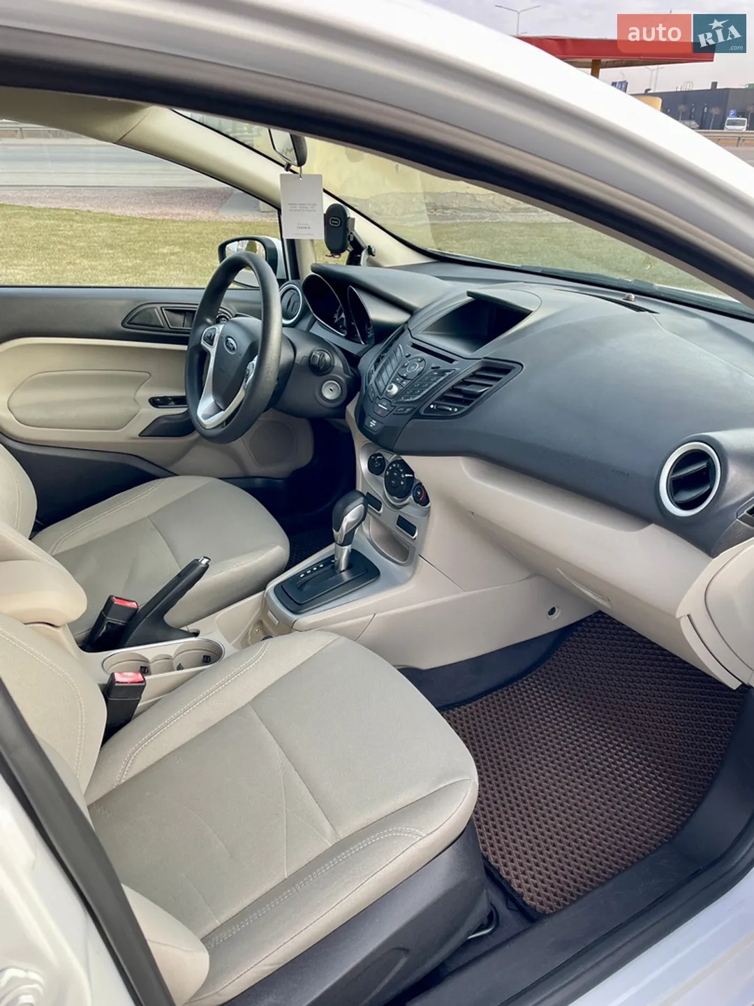 2019 Ford Fiesta - мініатюра 23