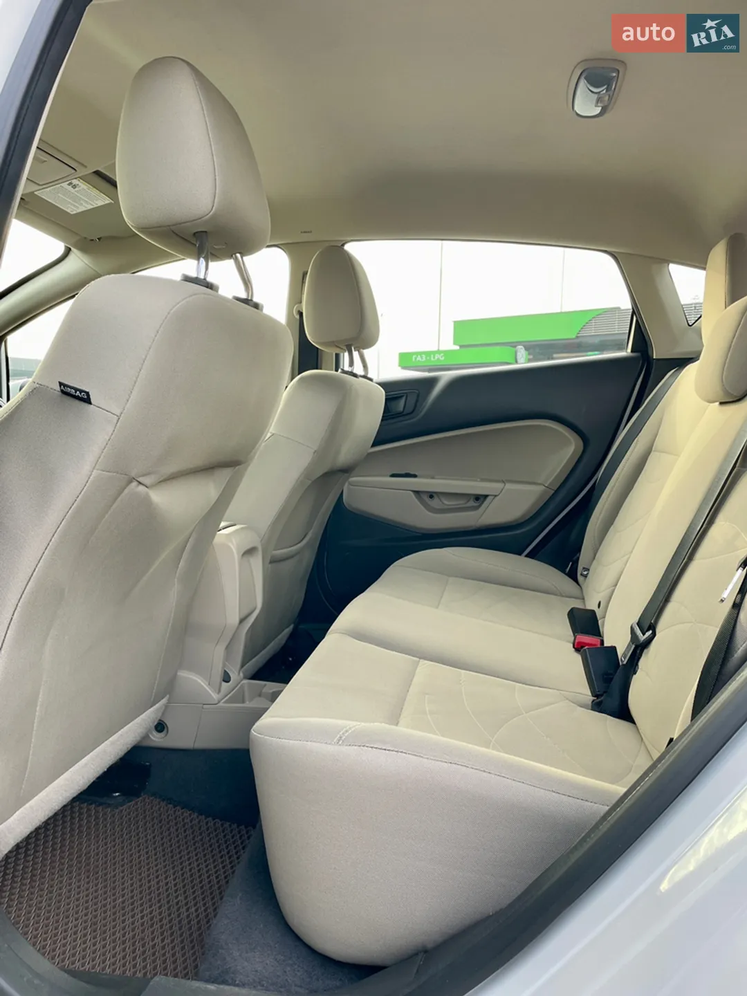 2019 Ford Fiesta - мініатюра 46