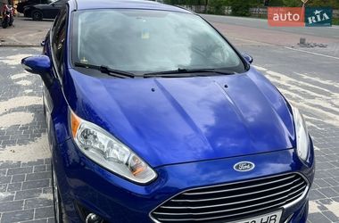 Хэтчбек Ford Fiesta 2015 в Коломые