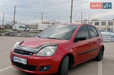 Хетчбек Ford Fiesta 2006 в Житомирі