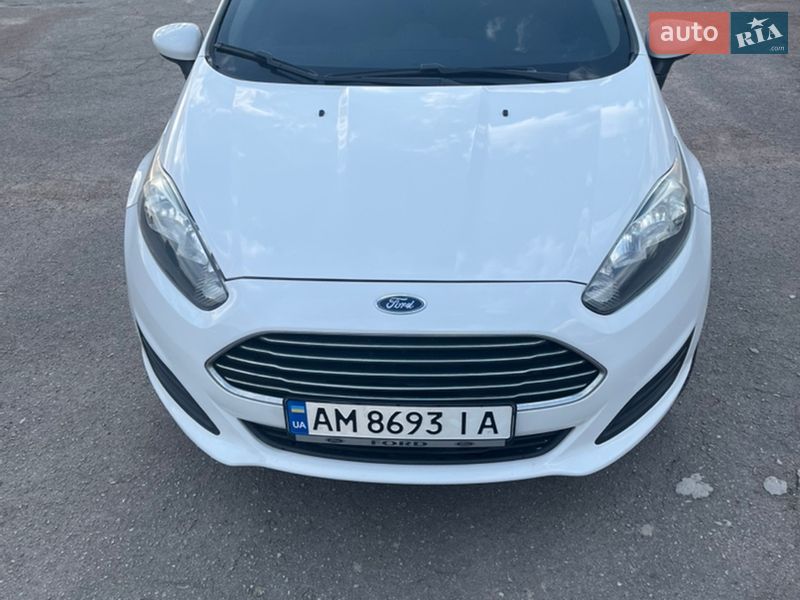 Седан Ford Fiesta 2017 в Житомире