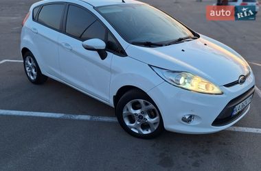 Хетчбек Ford Fiesta 2011 в Києві
