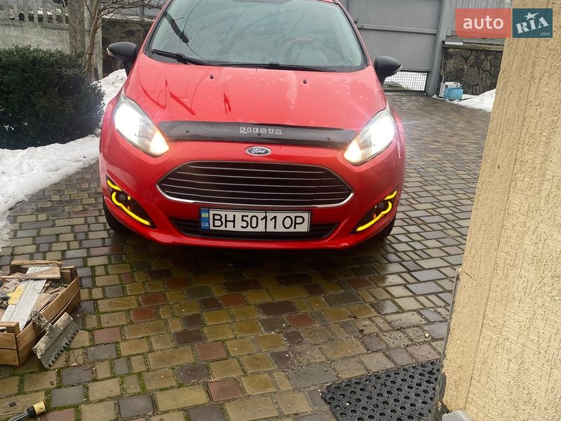 Хэтчбек Ford Fiesta 2013 в Кременчуге