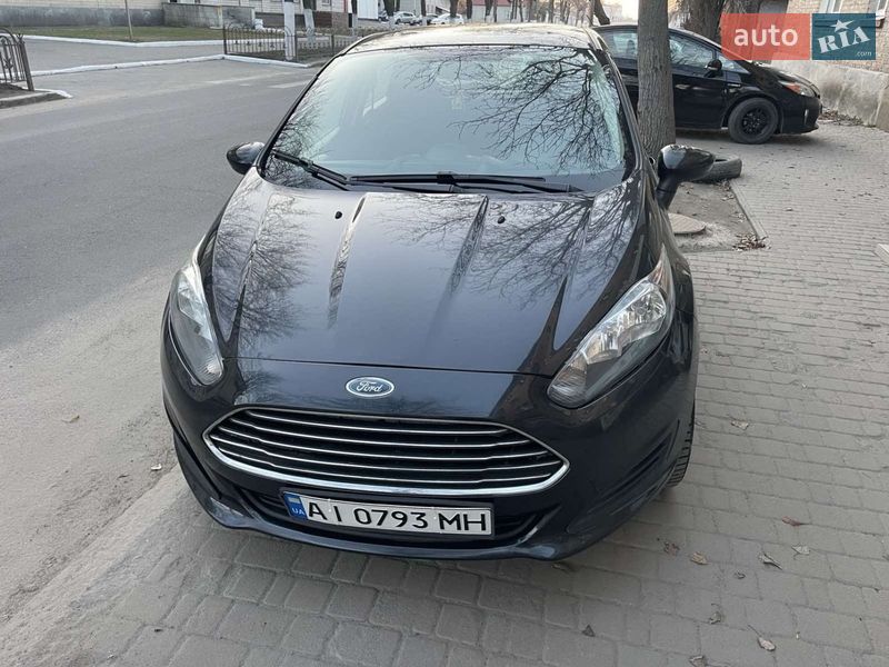 Хэтчбек Ford Fiesta 2014 в Луцке фото 3 Хэтчбек Ford Fiesta 2014 в Луцке