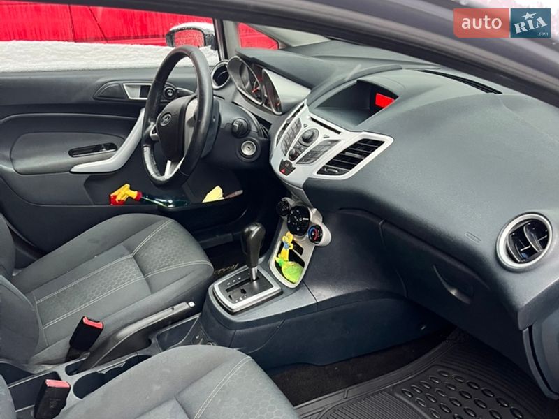 Хэтчбек Ford Fiesta 2012 в Казатине фото 4 Хэтчбек Ford Fiesta 2012 в Казатине