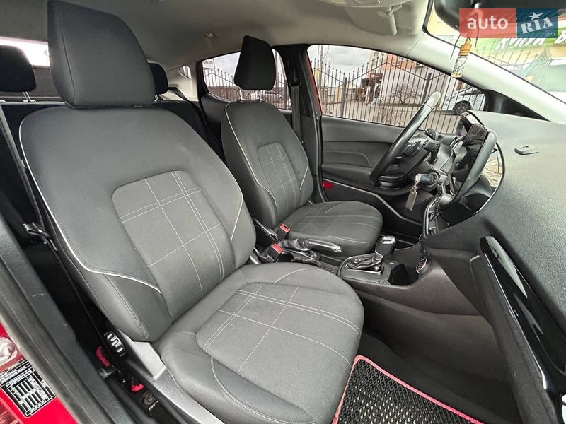 Хэтчбек Ford Fiesta 2018 в Софиевской Борщаговке