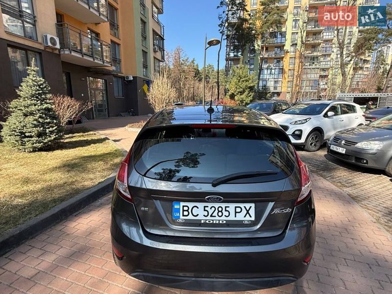 Хетчбек Ford Fiesta 2016 в Києві фото 5 Хетчбек Ford Fiesta 2016 в Києві