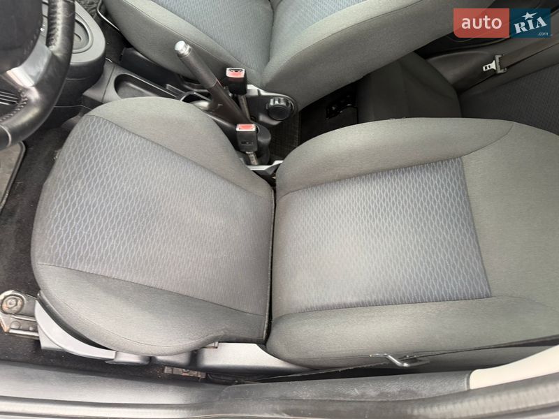 Хэтчбек Ford Fiesta 2008 в Ивано-Франковске фото 26 Хэтчбек Ford Fiesta 2008 в Ивано-Франковске