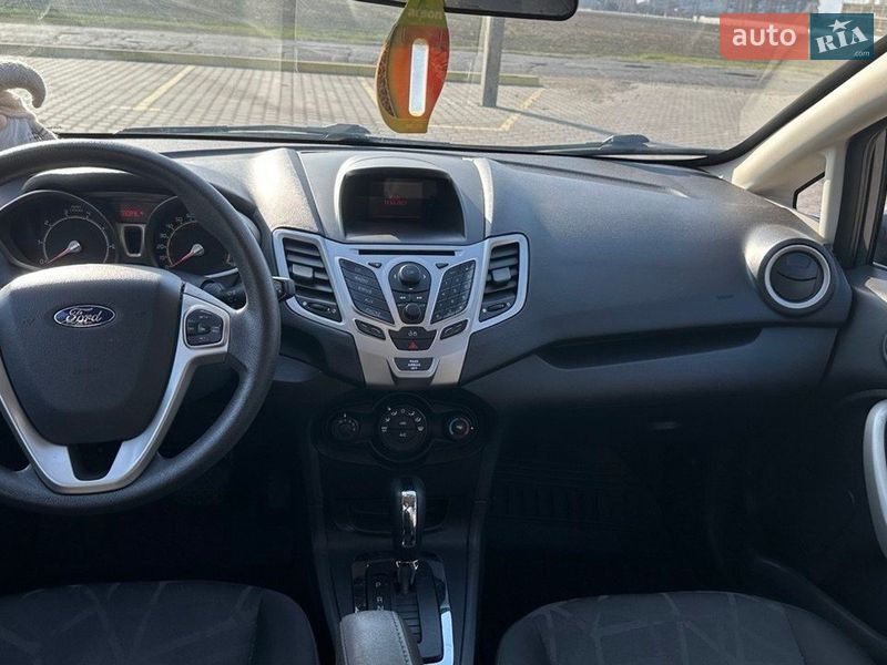 Седан Ford Fiesta 2013 в Полтаве фото 20 Седан Ford Fiesta 2013 в Полтаве