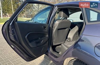 Седан Ford Fiesta 2013 в Полтаве