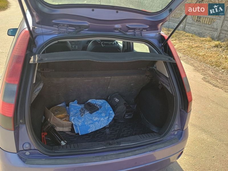 Хэтчбек Ford Fiesta 2006 в Бышеве фото 4 Хэтчбек Ford Fiesta 2006 в Бышеве