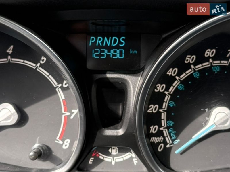 Хетчбек Ford Fiesta 2017 в Києві