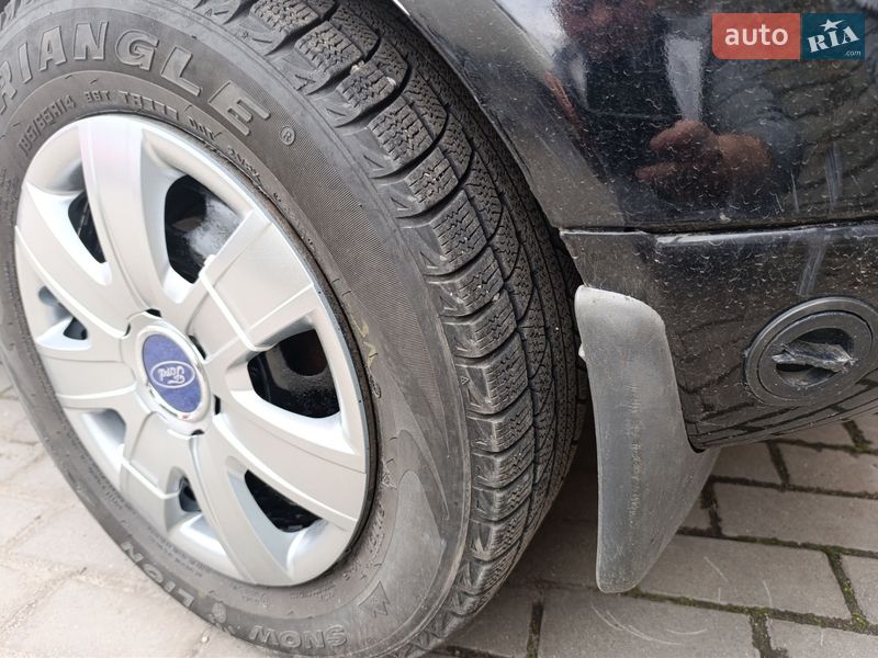 Хэтчбек Ford Fiesta 2006 в Запорожье