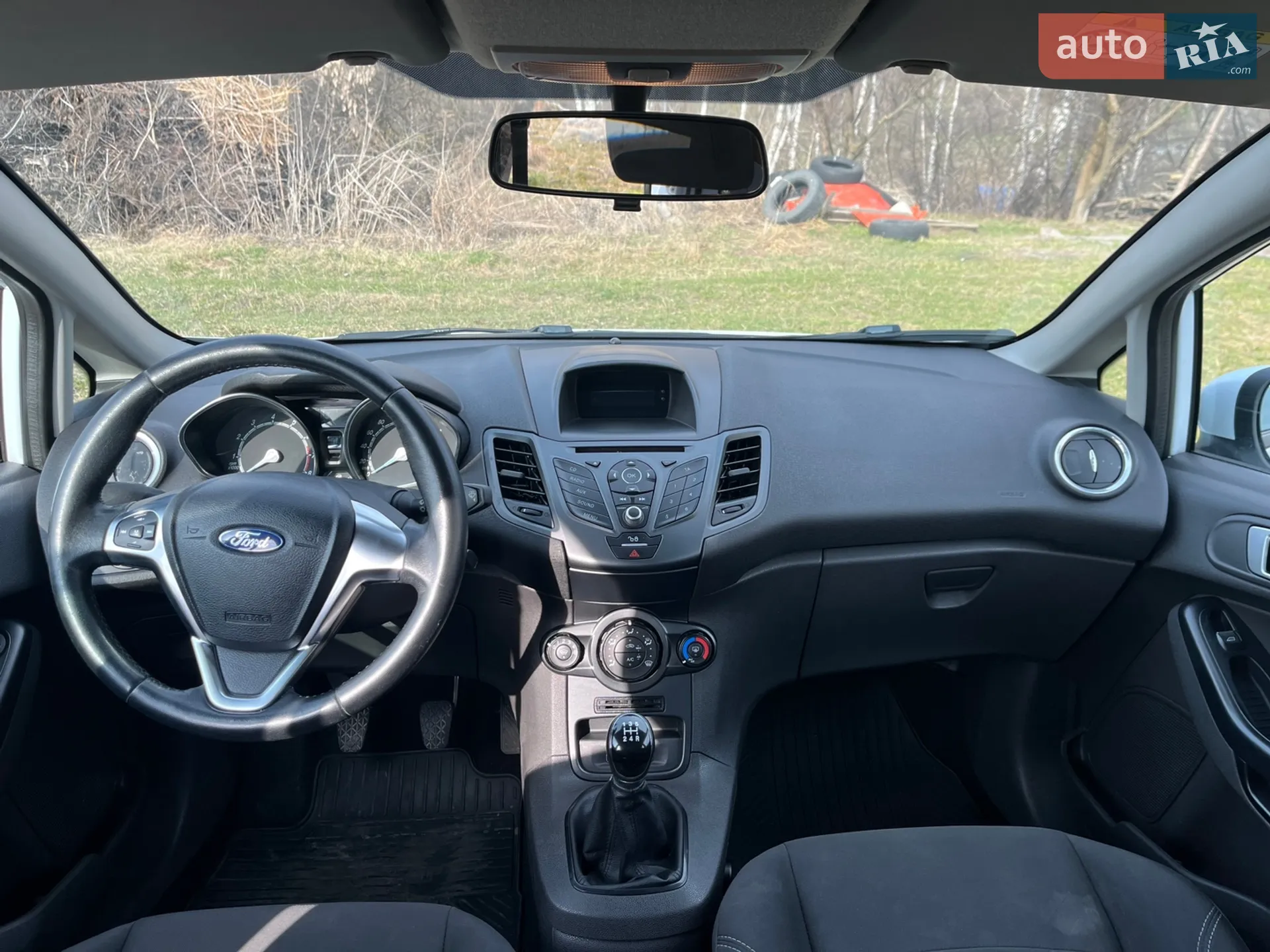 2017 Ford Fiesta - мініатюра 37