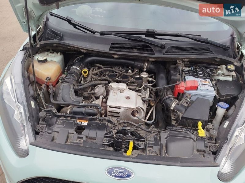 Хэтчбек Ford Fiesta 2016 в Кривом Роге фото 14 Хэтчбек Ford Fiesta 2016 в Кривом Роге