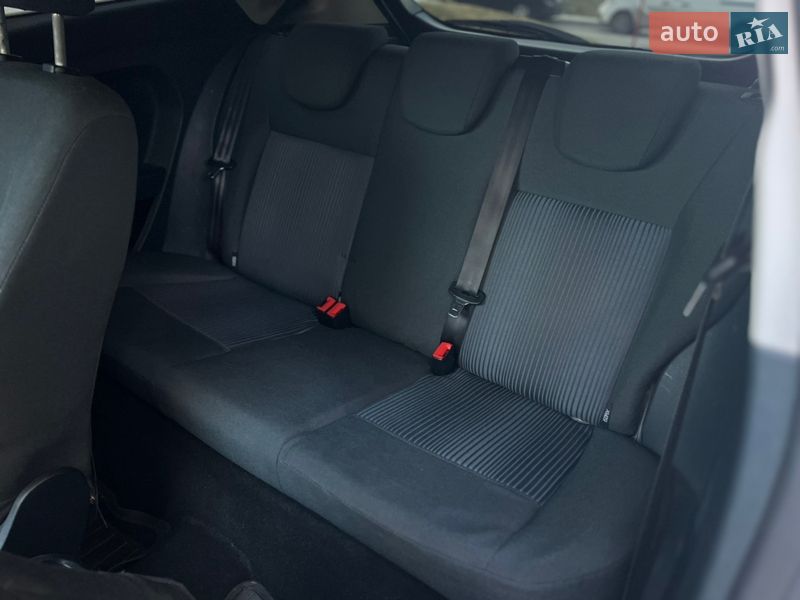 Хэтчбек Ford Fiesta 2011 в Львове