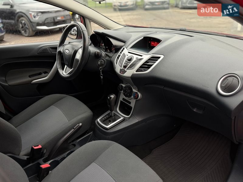 Хетчбек Ford Fiesta 2012 в Шептицькому фото 26 Хетчбек Ford Fiesta 2012 в Шептицькому