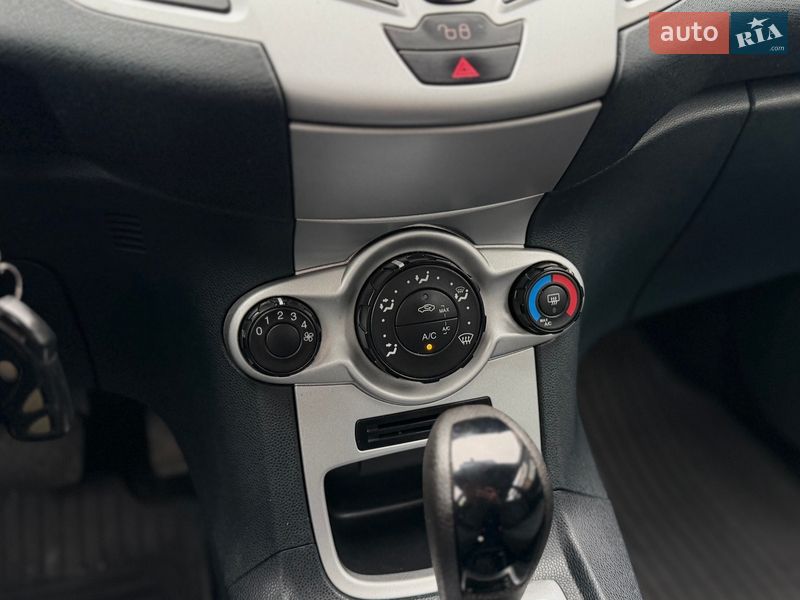 Хетчбек Ford Fiesta 2012 в Шептицькому фото 36 Хетчбек Ford Fiesta 2012 в Шептицькому