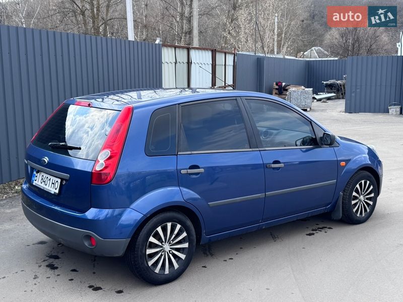 Хэтчбек Ford Fiesta 2007 в Полтаве
