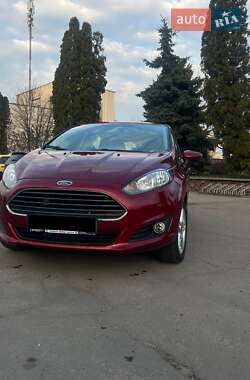 Хетчбек Ford Fiesta 2017 в Києві