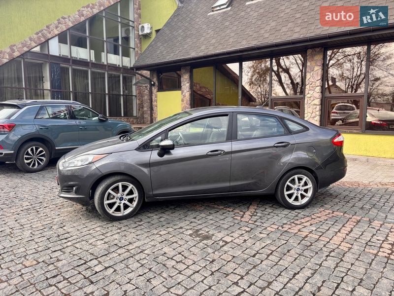 Седан Ford Fiesta 2019 в Житомире