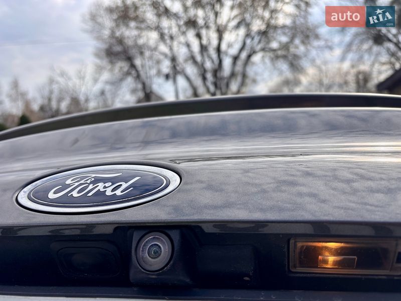 Седан Ford Fiesta 2019 в Житомире