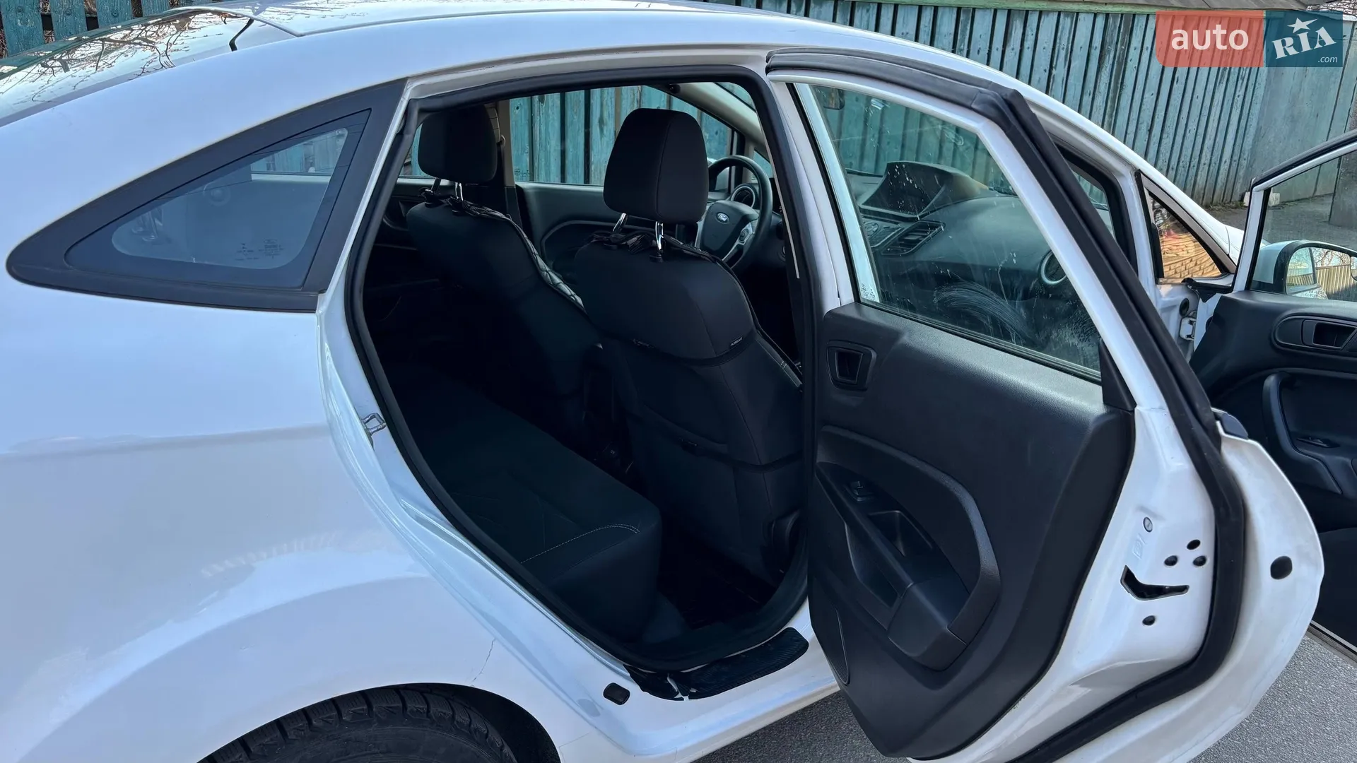 2018 Ford Fiesta - мініатюра 5