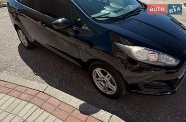 Седан Ford Fiesta 2019 в Киеве