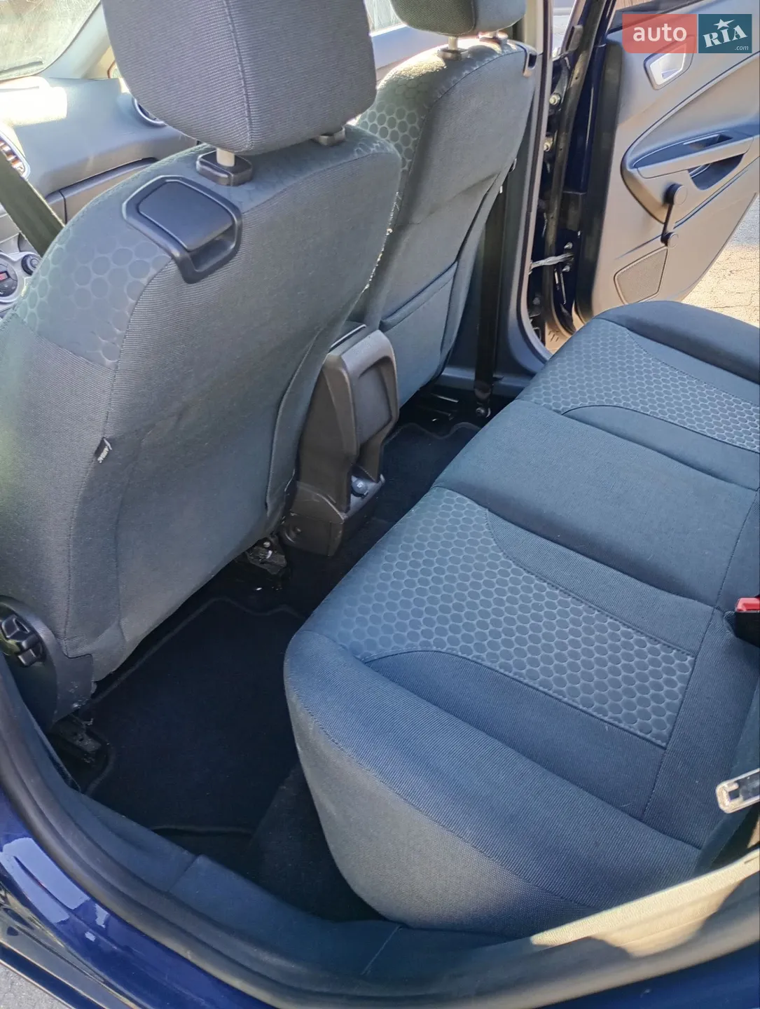 2012 Ford Fiesta - мініатюра 7