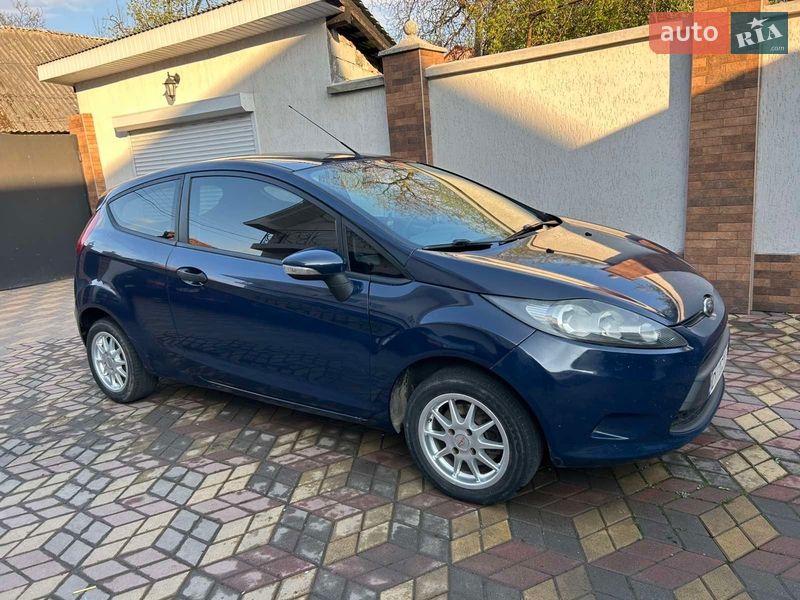 Хэтчбек Ford Fiesta 2009 в Мукачево