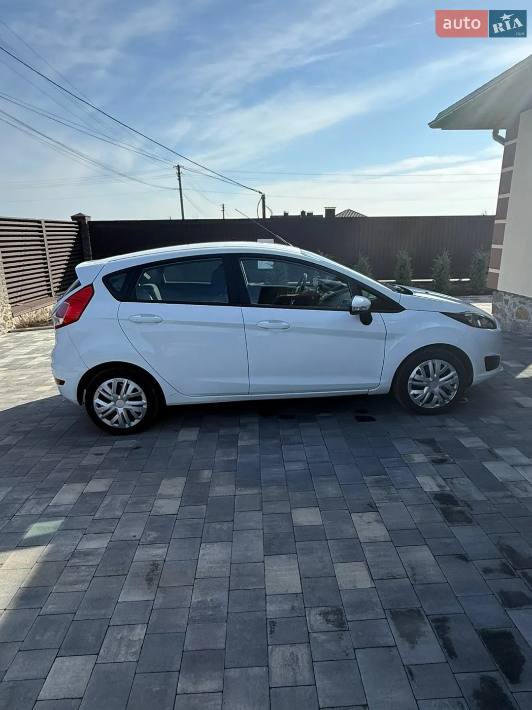 2015 Ford Fiesta - мініатюра 4