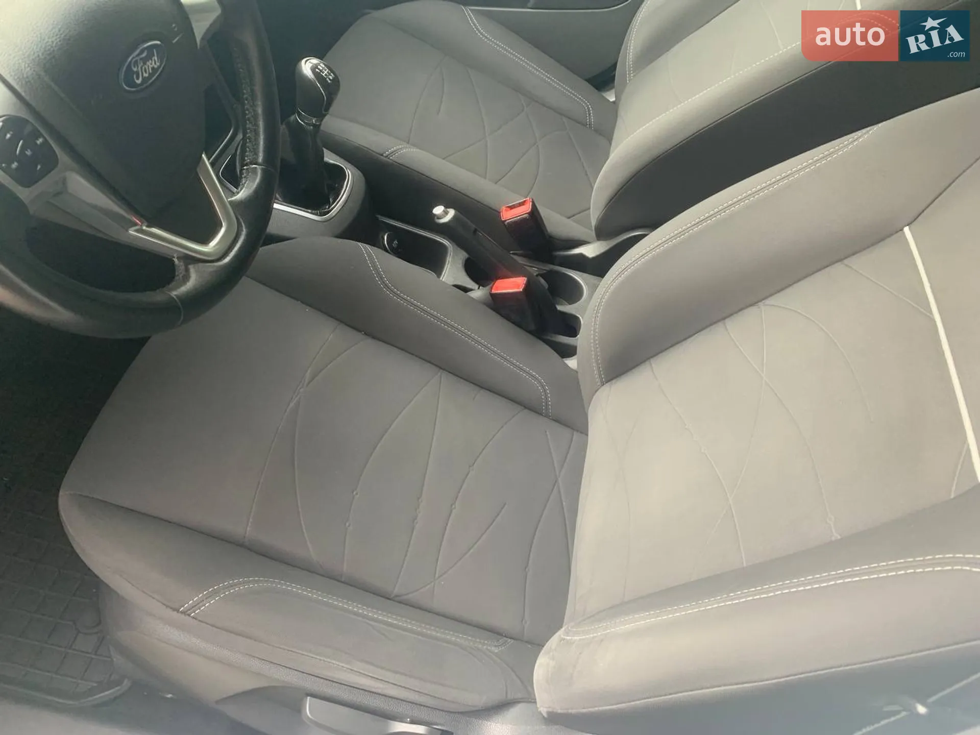 2013 Ford Fiesta - мініатюра 6