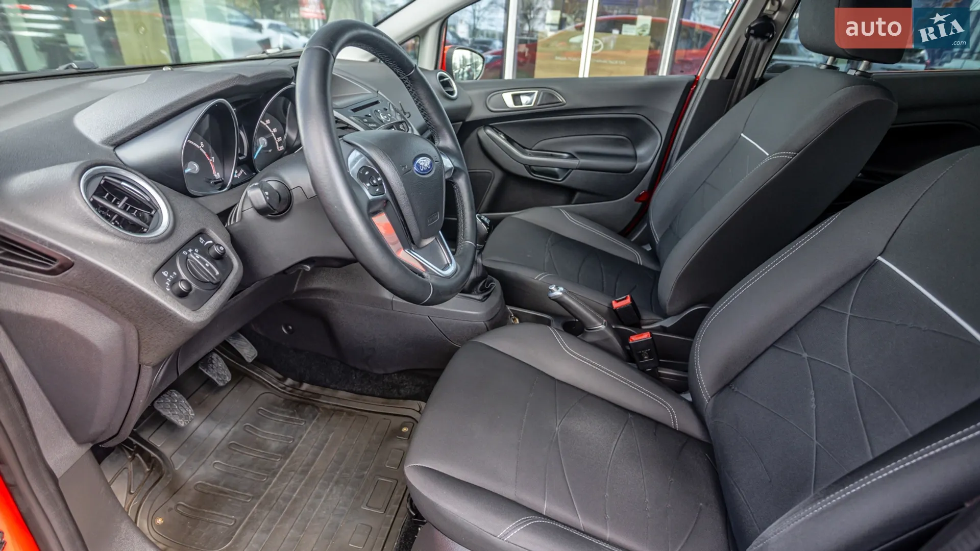 2016 Ford Fiesta - мініатюра 13