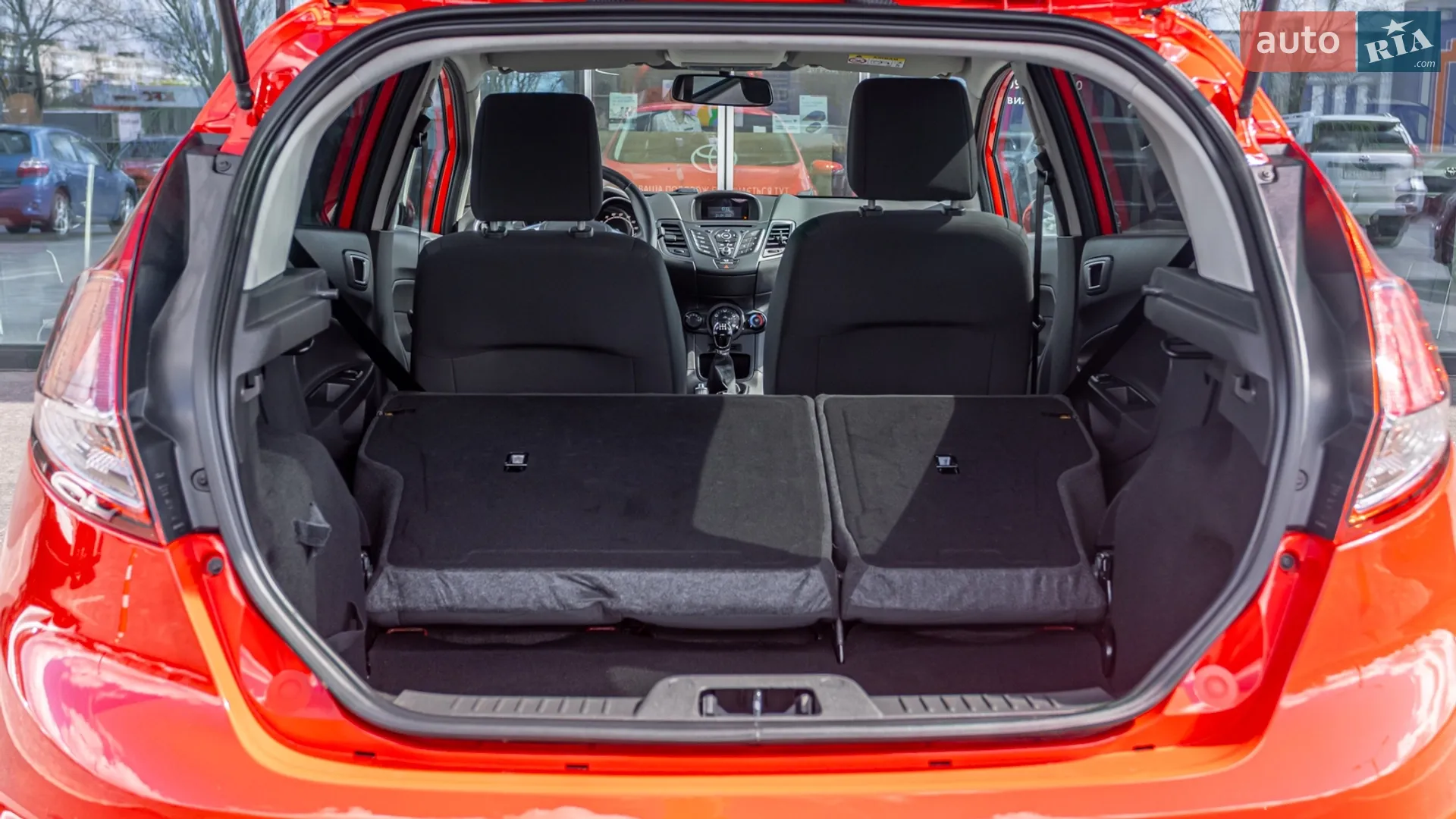 2016 Ford Fiesta - мініатюра 11