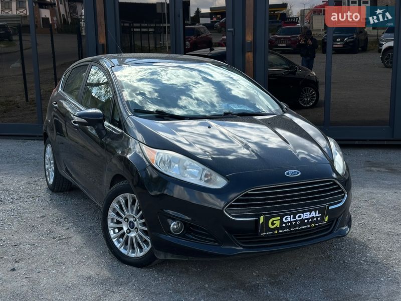 Хэтчбек Ford Fiesta 2013 в Львове фото 2 Хэтчбек Ford Fiesta 2013 в Львове