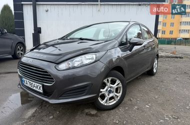 Седан Ford Fiesta 2016 в Киеве
