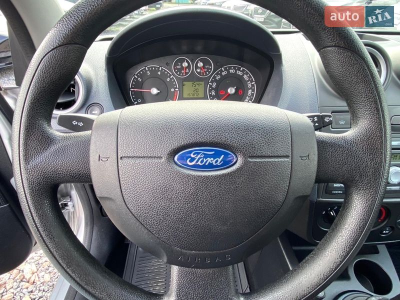 Хетчбек Ford Fiesta 2007 в Рівному