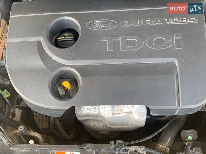 Хэтчбек Ford Fiesta 2013 в Киеве