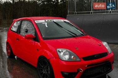 Хэтчбек Ford Fiesta 2006 в Киеве