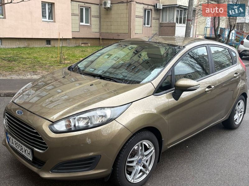 Хэтчбек Ford Fiesta 2013 в Киеве
