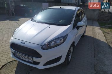 Хэтчбек Ford Fiesta 2016 в Черновцах