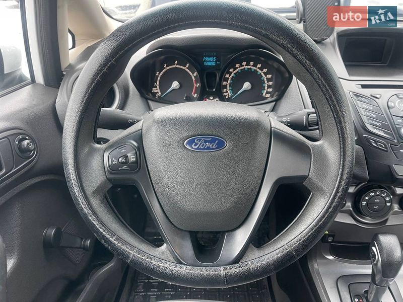 Седан Ford Fiesta 2019 в Києві