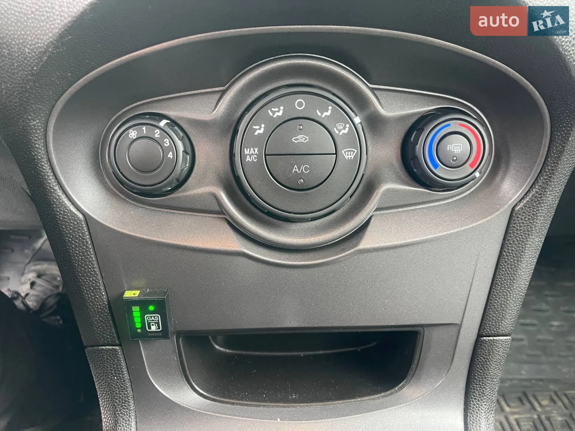 2019 Ford Fiesta - мініатюра 22