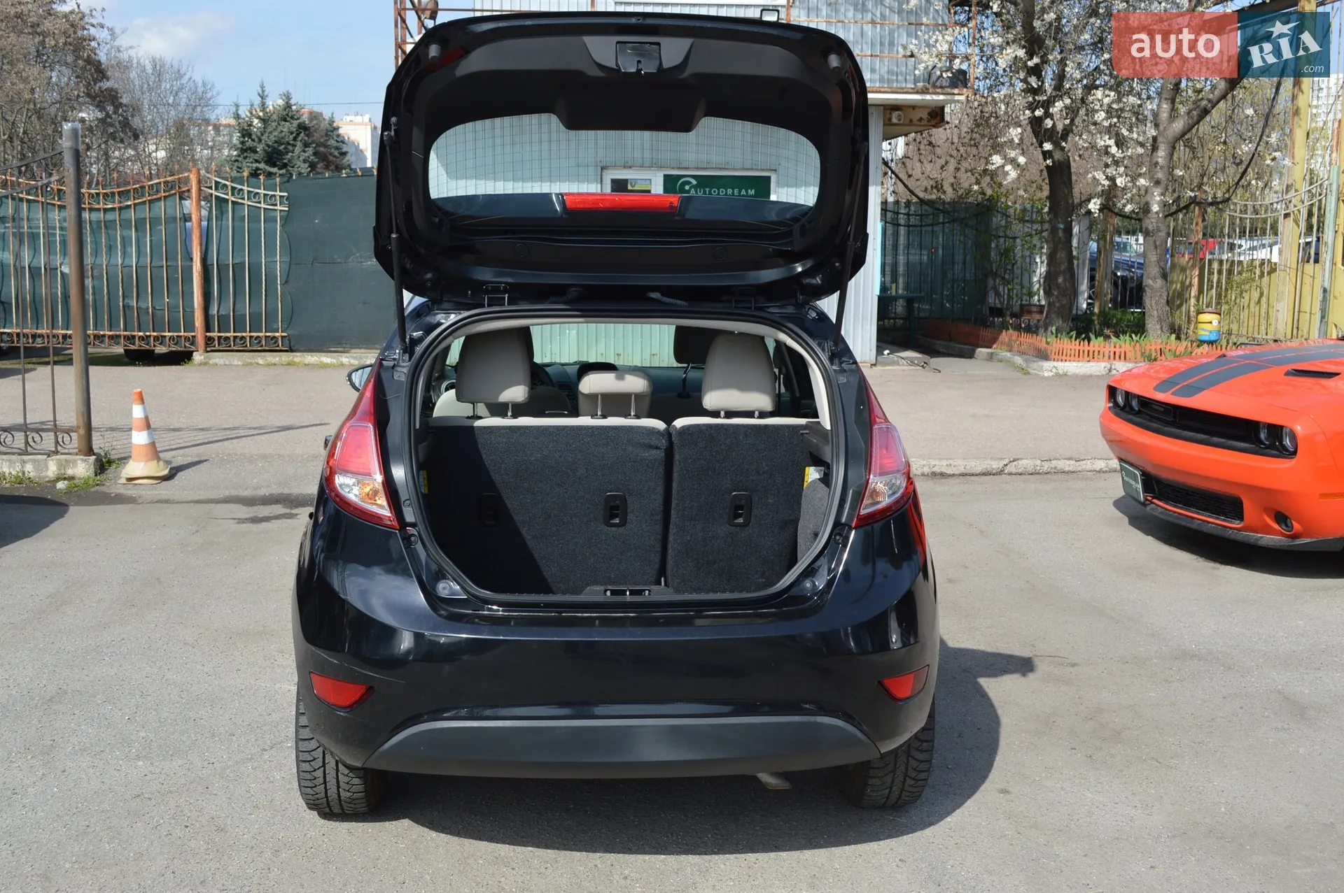 2018 Ford Fiesta - мініатюра 24