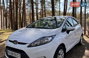 Хетчбек Ford Fiesta 2011 в Обухові
