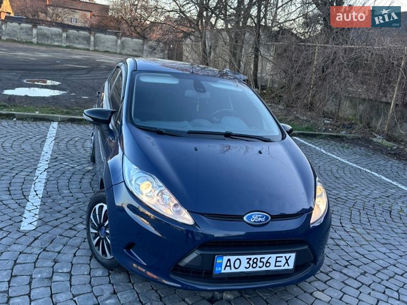 Седан Ford Fiesta 2010 в Мукачевому фото 2 Седан Ford Fiesta 2010 в Мукачевому