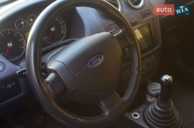Хэтчбек Ford Fiesta 2007 в Киеве